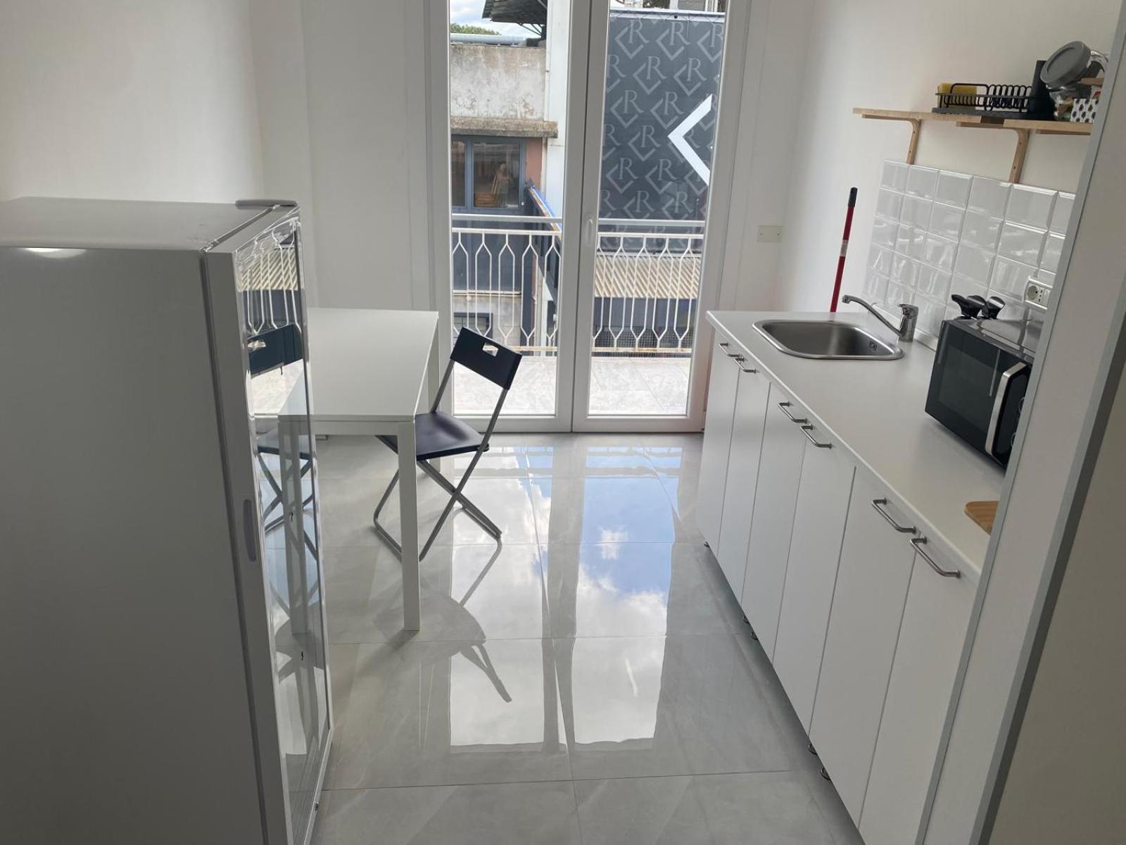Travelershome Ciampino Airport Guesthouse 600M To Airport Exterior photo